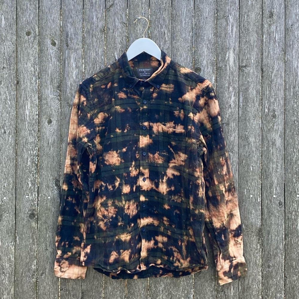 Bleach dyed men’s button up